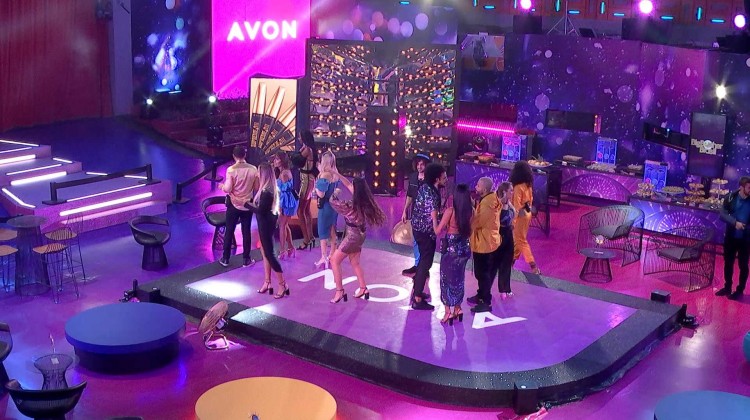 Bbb21 Comeca A Festa Olho No Olho Com Show De Daniela Mercury Vem Conferir Enquete Bbb Votar Bbb 21